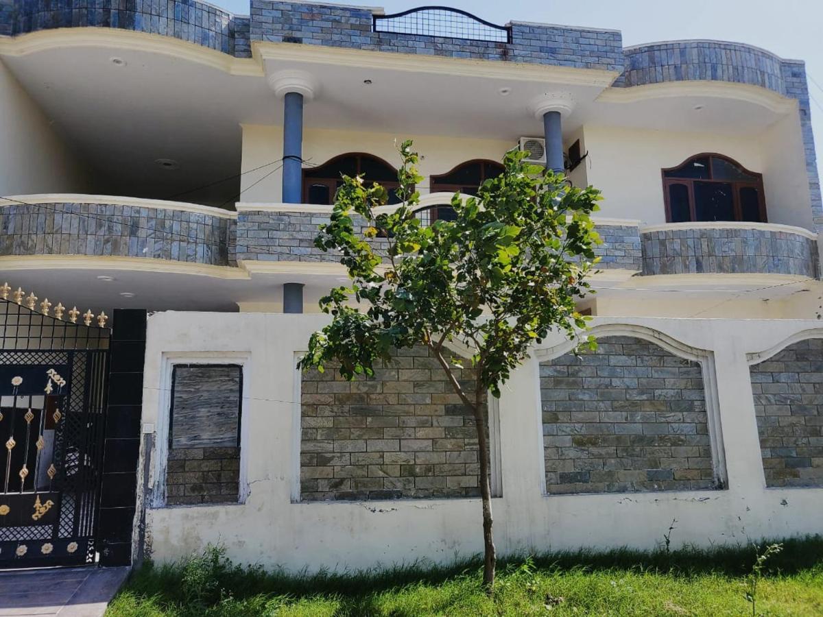 Royal Estate Villa Amritsar Eksteriør billede